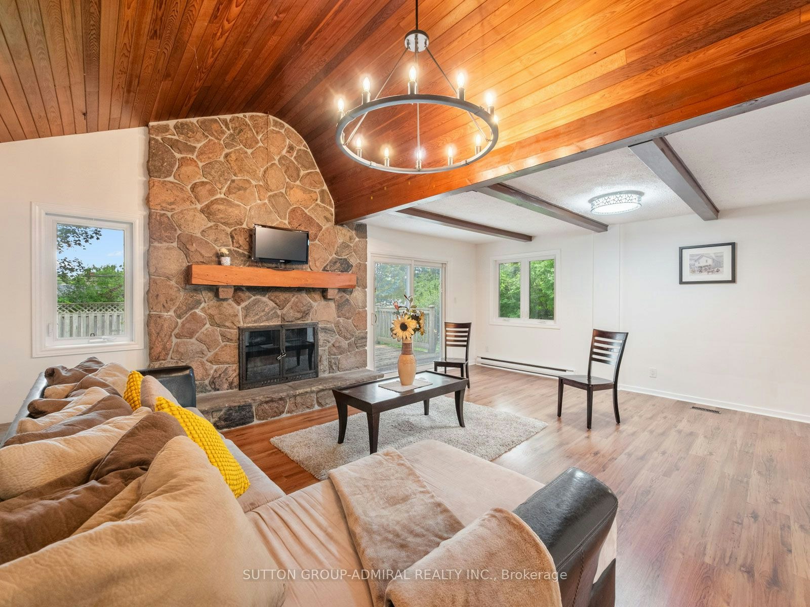 261 Carol Avenue - 5