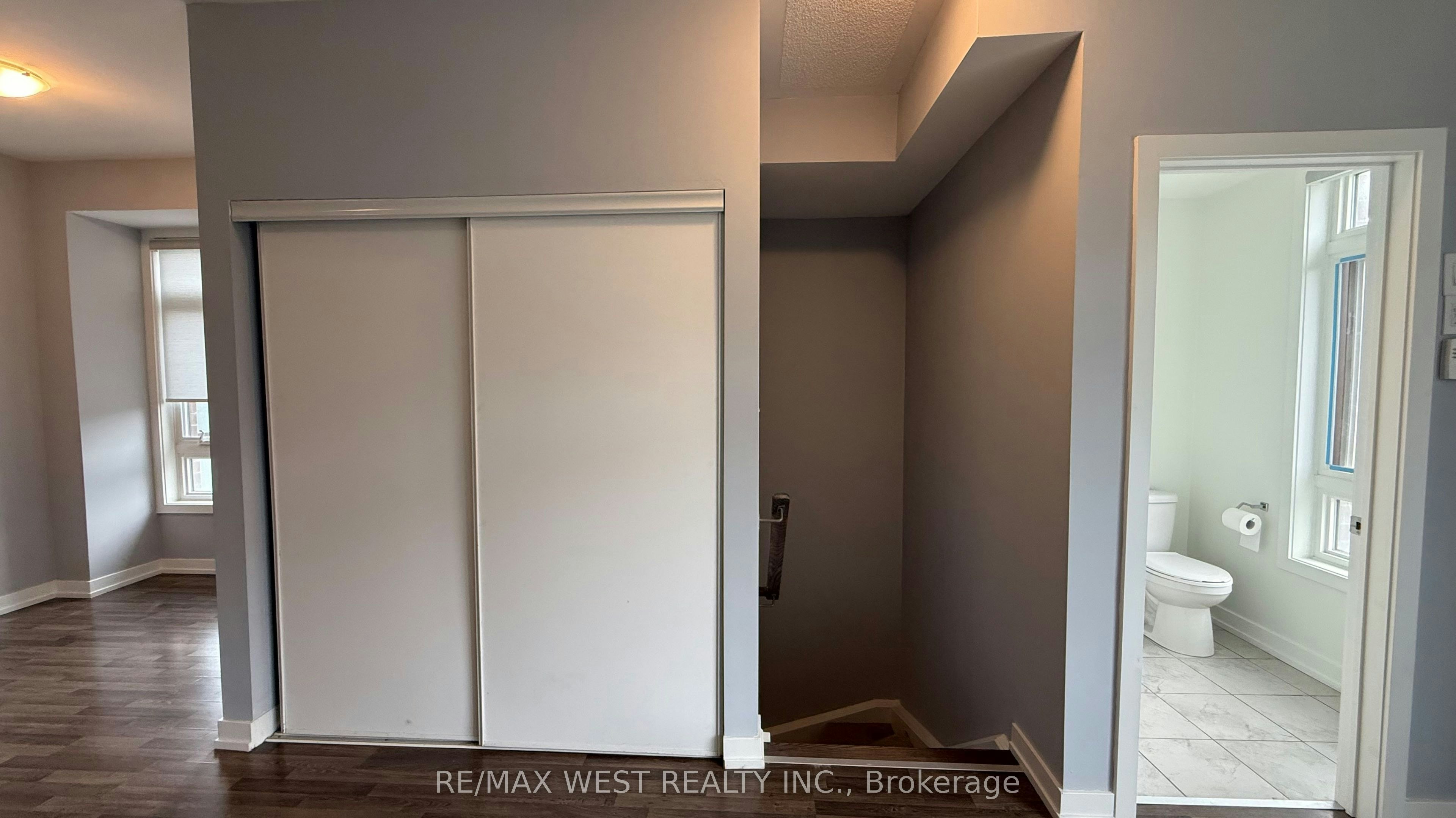 2 Lochlin Street, Vaughan, ON, L4L 0M1 - 6