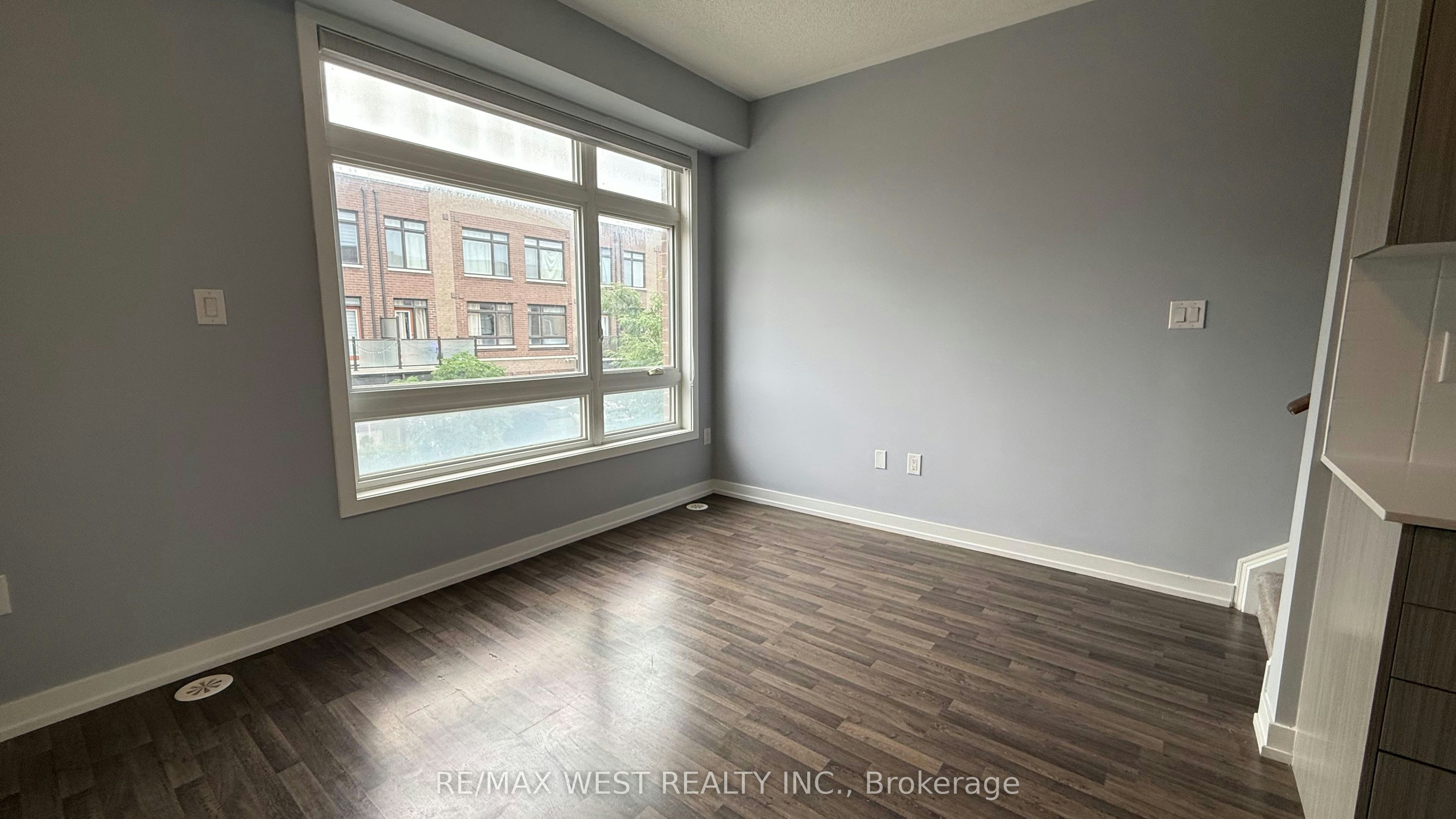 2 Lochlin Street, Vaughan, ON, L4L 0M1 - 5