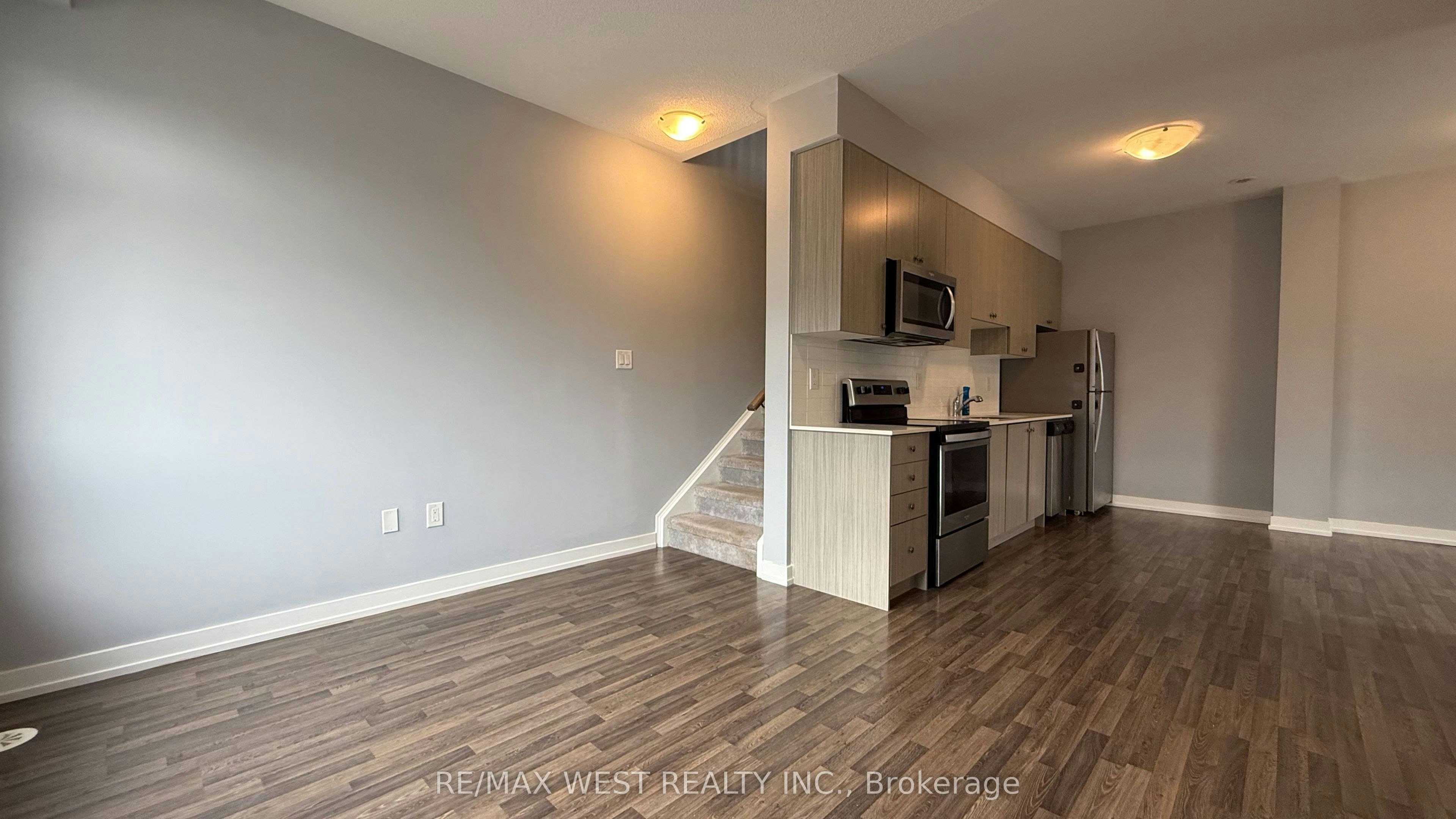 2 Lochlin Street, Vaughan, ON, L4L 0M1 - 8
