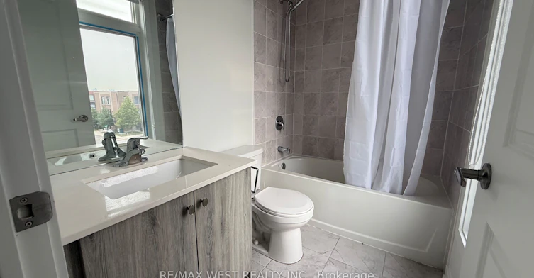 2 Lochlin Street, Vaughan, ON, L4L 0M1 - 20
