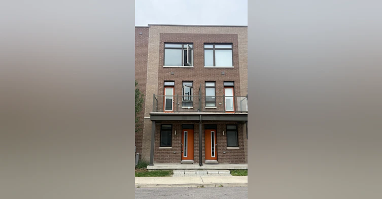 2 Lochlin Street, Vaughan, ON, L4L 0M1