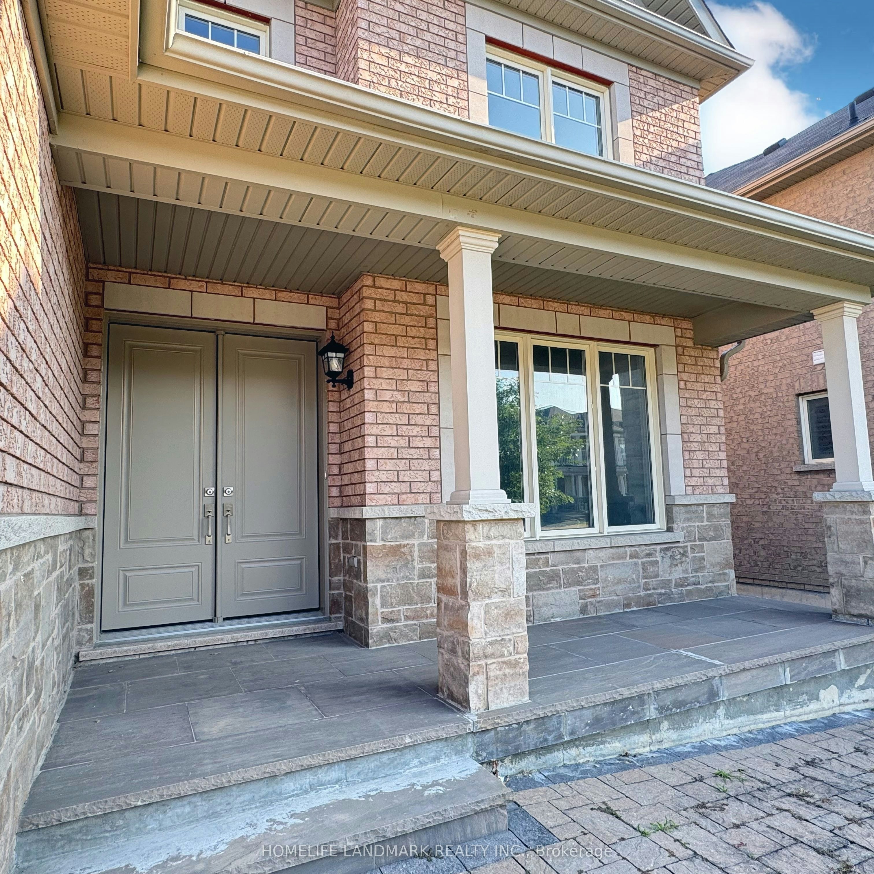 32 Philips Lake Court, Richmond Hill, ON, L4E 0S8 - 2