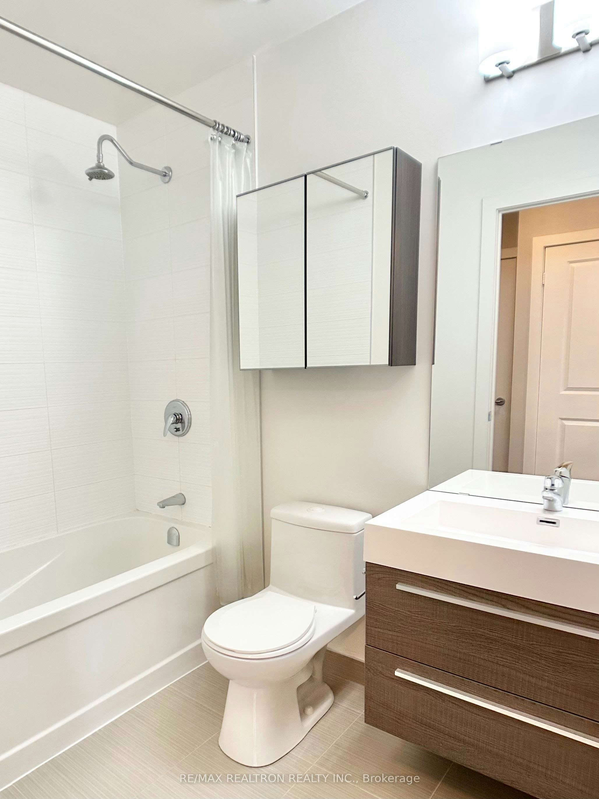 1213-180 Enterprise Boulevard, Markham, ON, L6G 0G4 - 18