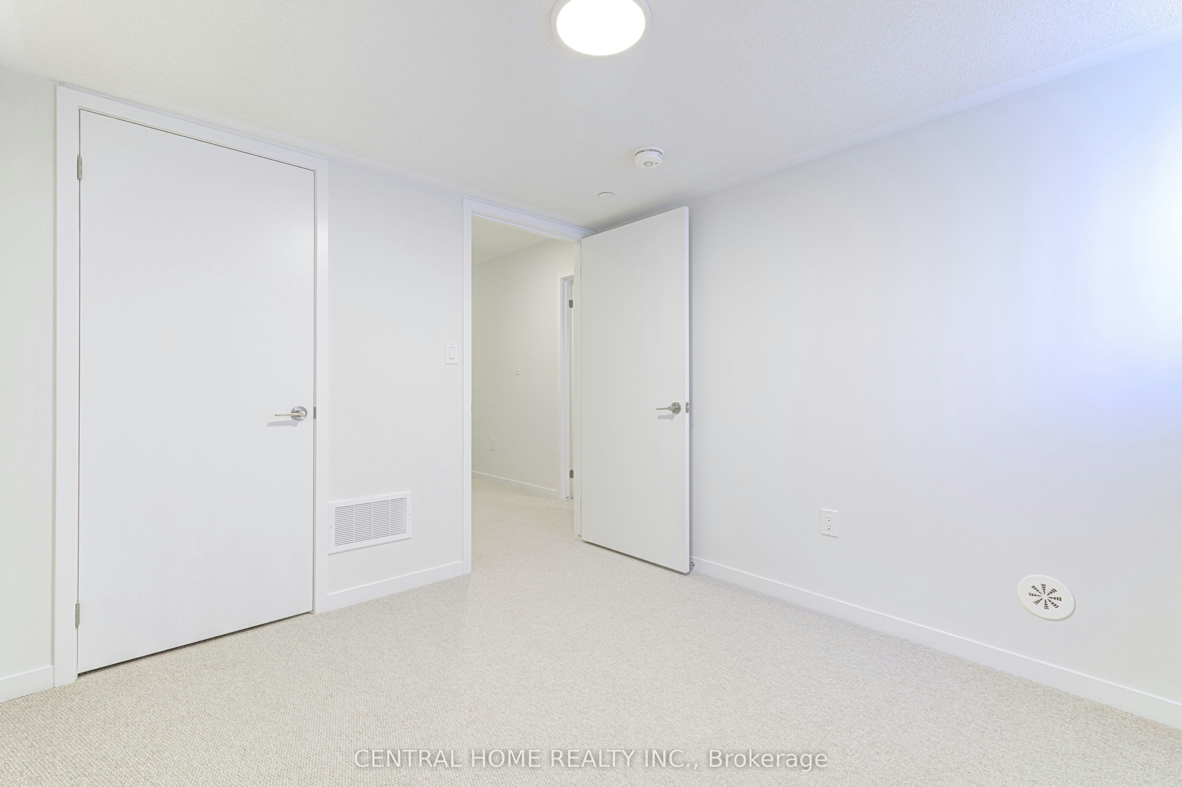 TH312-130 Honeycrisp Crescent, Vaughan, ON, L4K 0N7 - 19