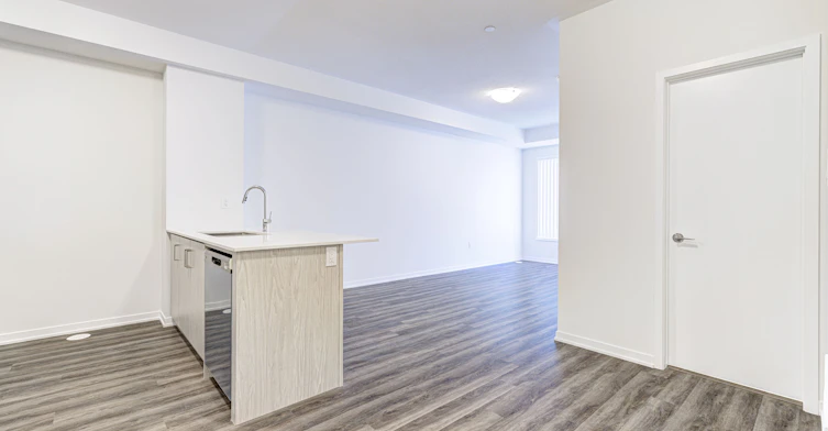 TH312-130 Honeycrisp Crescent, Vaughan, ON, L4K 0N7 - 8