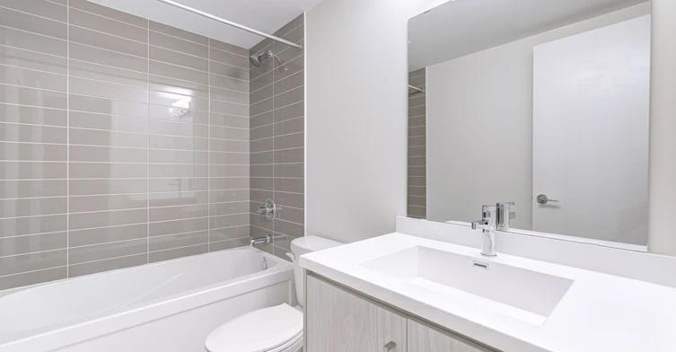 TH312-130 Honeycrisp Crescent, Vaughan, ON, L4K 0N7 - 16