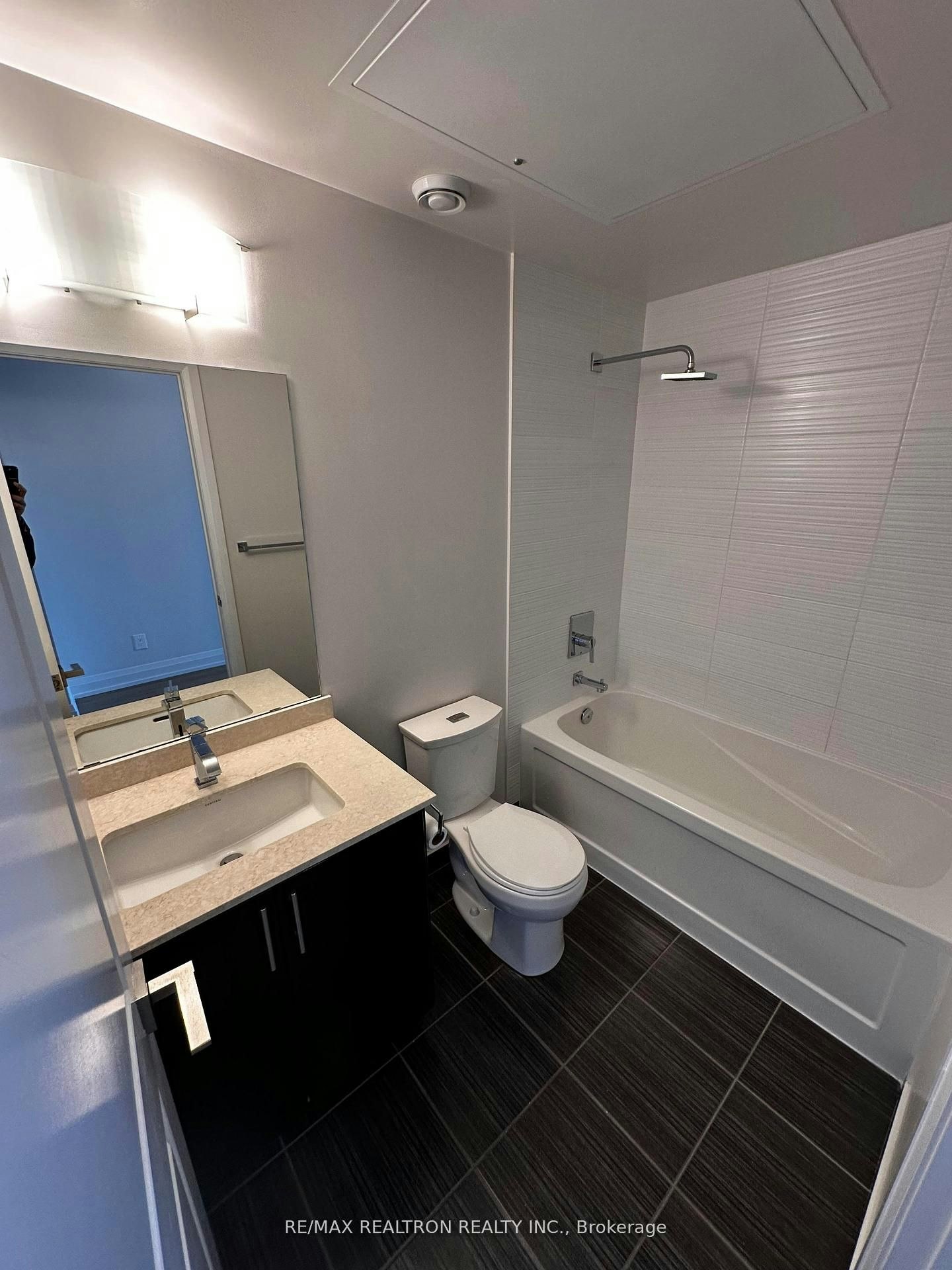 925-7161 Yonge Street, Vaughan, ON, M2P 1A2 - 14