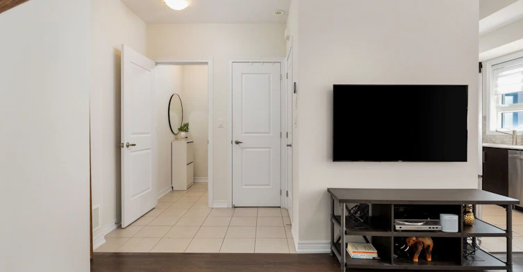 18-105 Kayla Crescent E, Vaughan, ON, L6A 4W3 - 10