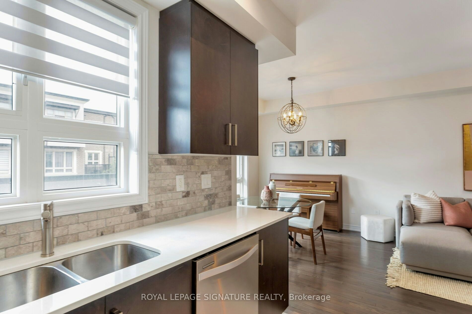 18-105 Kayla Crescent E, Vaughan, ON, L6A 4W3 - 3