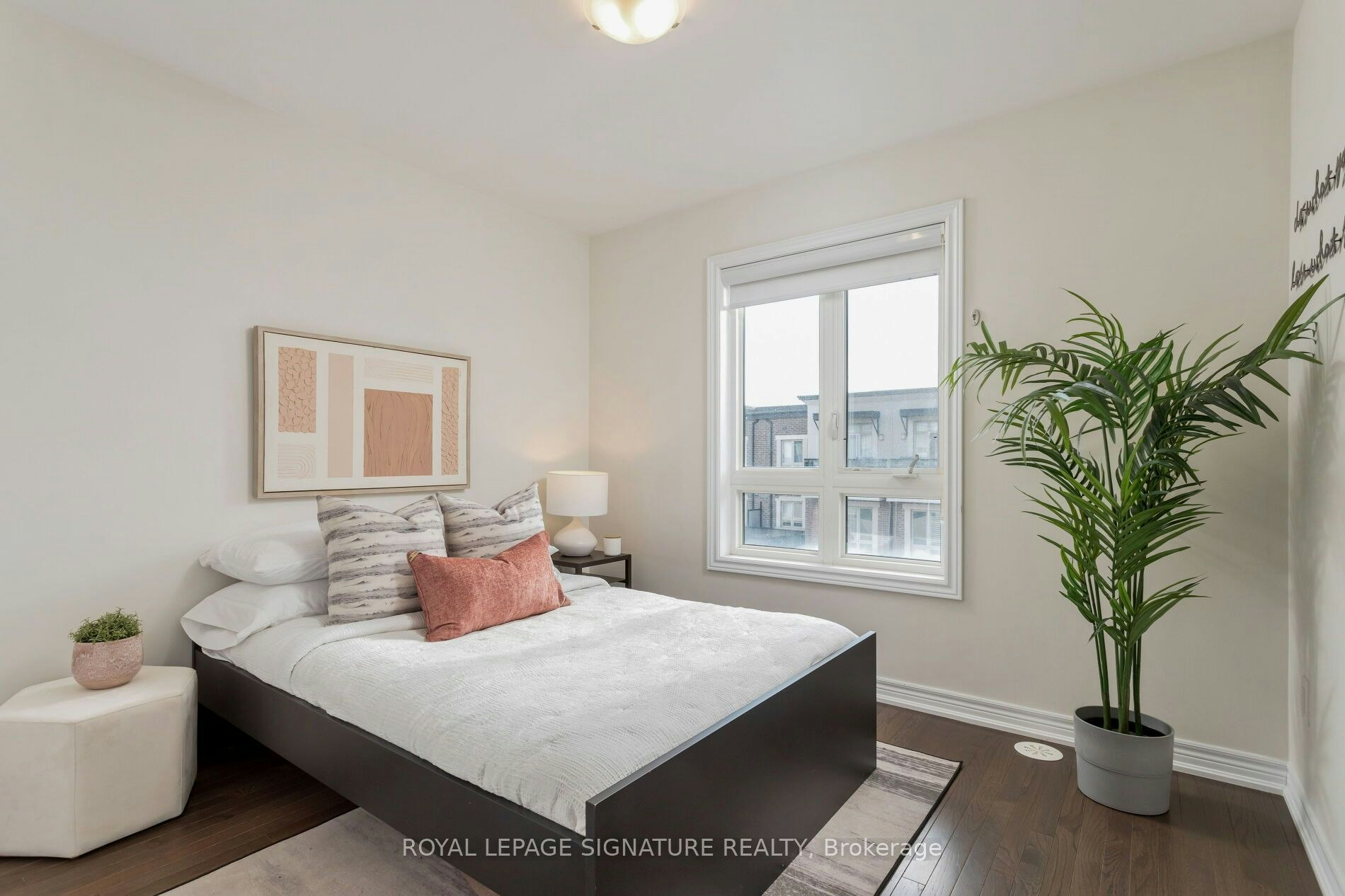 18-105 Kayla Crescent E, Vaughan, ON, L6A 4W3 - 18