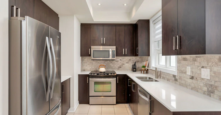 18-105 Kayla Crescent E, Vaughan, ON, L6A 4W3 - 24