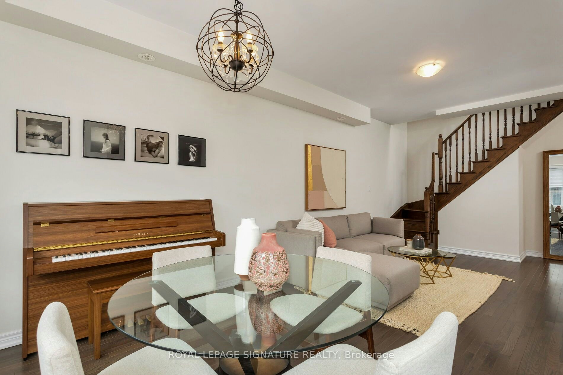 18-105 Kayla Crescent E, Vaughan, ON, L6A 4W3