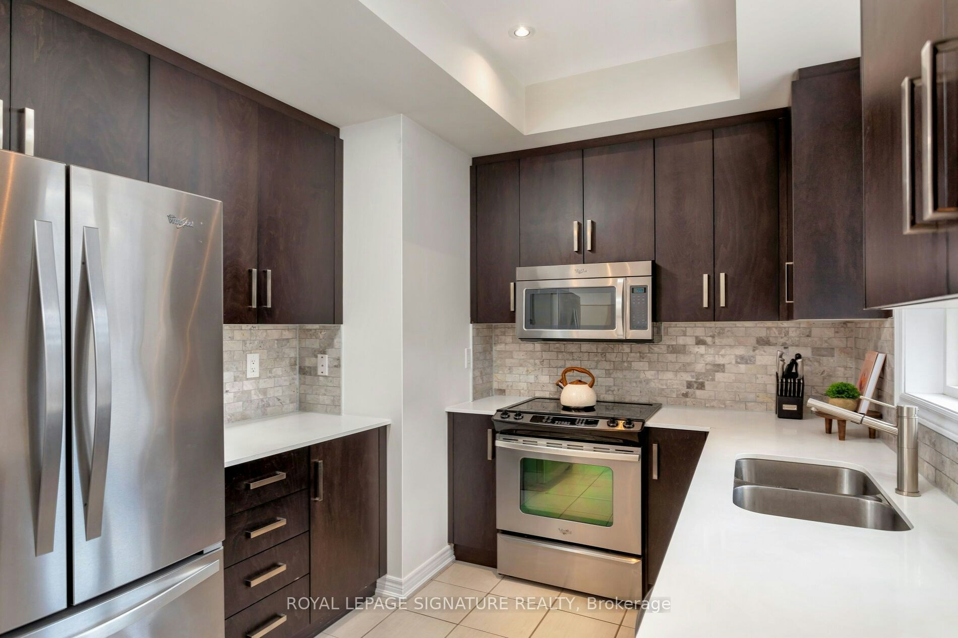 18-105 Kayla Crescent E, Vaughan, ON, L6A 4W3 - 4