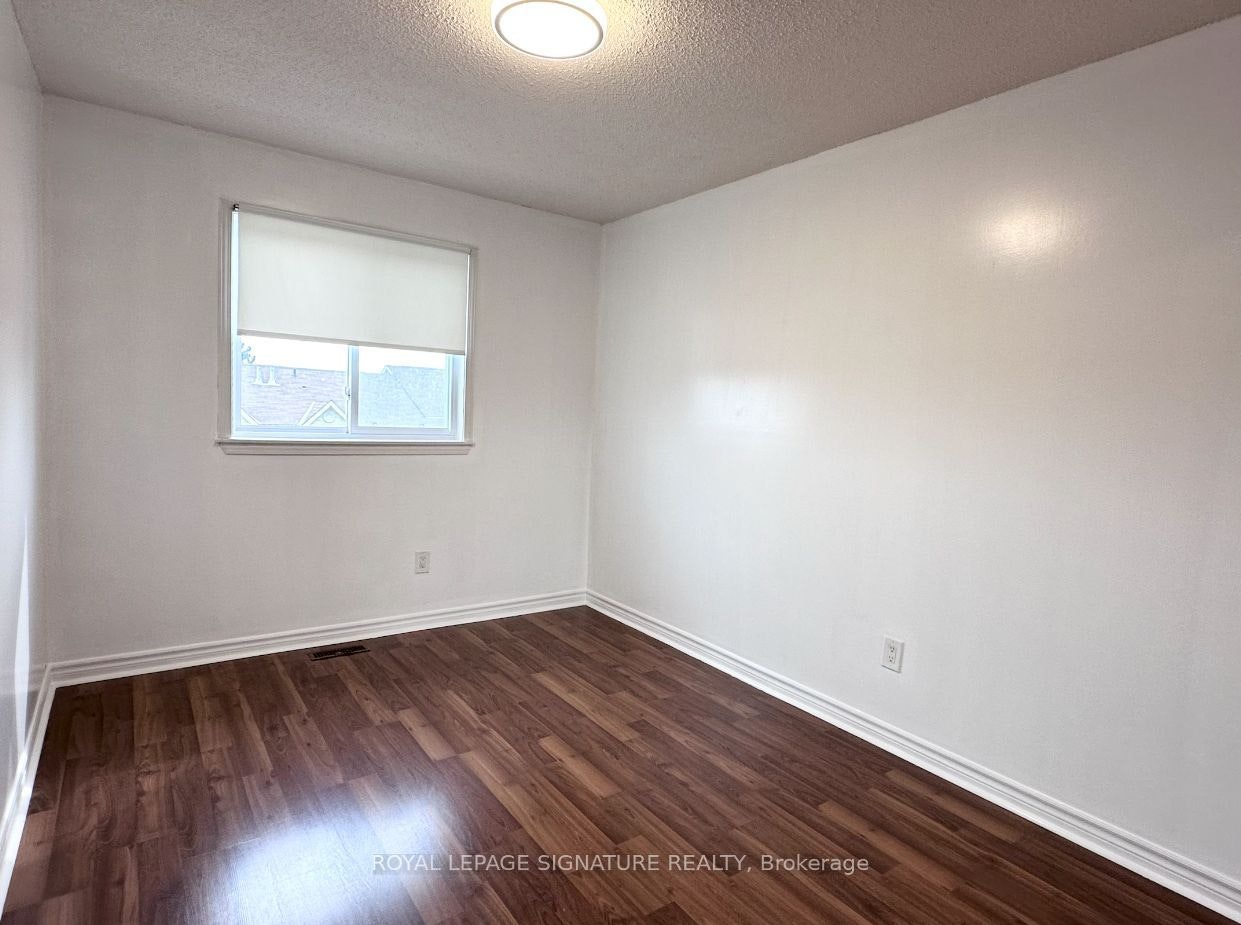 602 Gibney Crescent, Newmarket, ON, L3X 1Y3 - 8