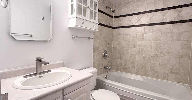 602 Gibney Crescent, Newmarket, ON, L3X 1Y3 - 11