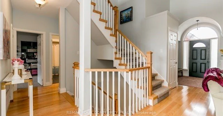 57 Metcalfe Drive, Bradford West Gwillimbury, ON, L3Z 3C8 - 11