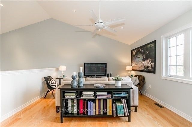 57 Metcalfe Drive, Bradford West Gwillimbury, ON, L3Z 3C8 - 12