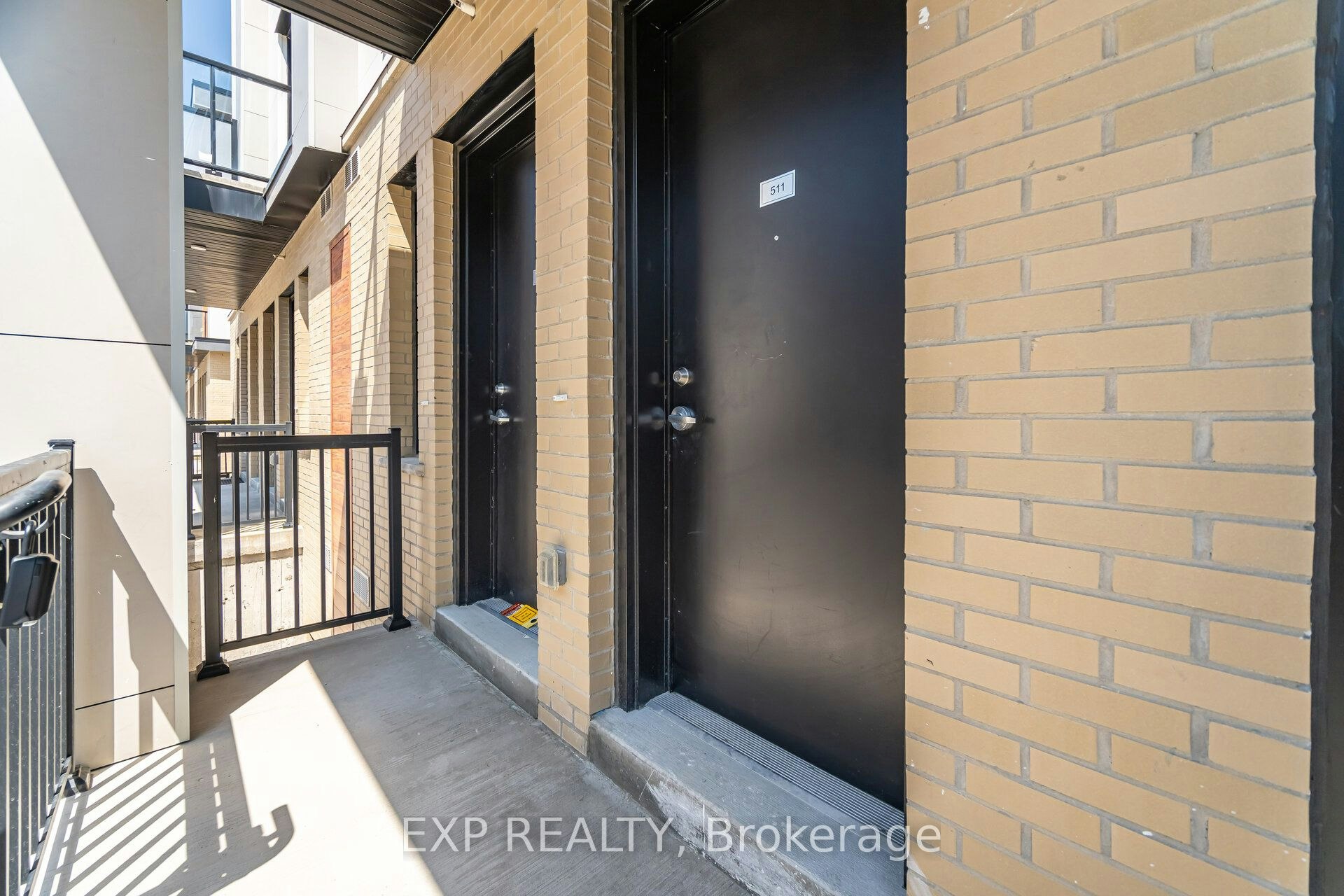 511-9 Steckley House Lane, Richmond Hill, ON, L4S 0N1 - 3