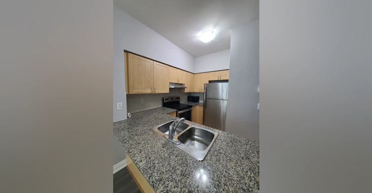105-55 S Town Centre Boulevard, Markham, ON, L6G 0B1 - 4