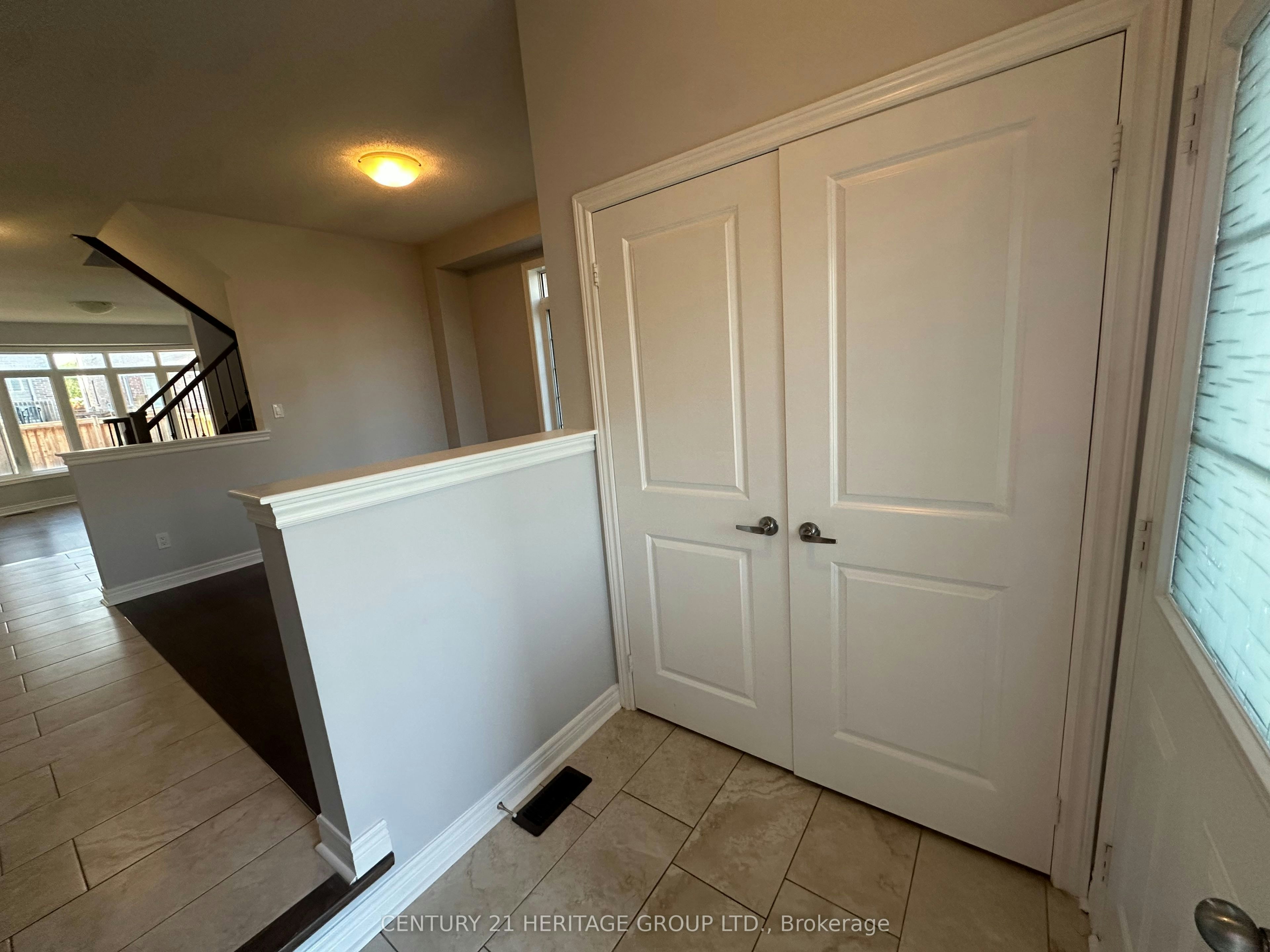 99 Cayton Crescent, Bradford West Gwillimbury, ON, L3Z 0V9 - 3