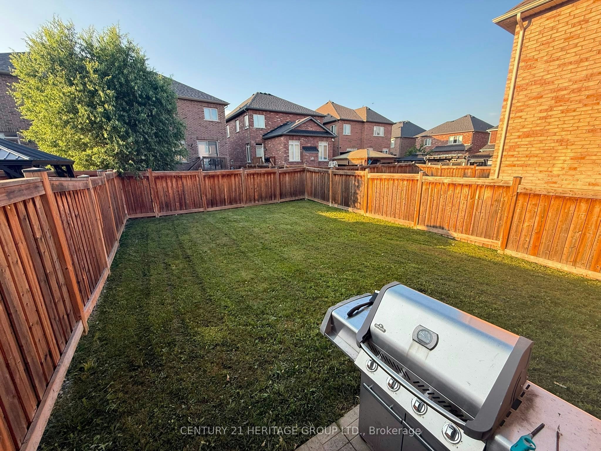 99 Cayton Crescent, Bradford West Gwillimbury, ON, L3Z 0V9 - 25