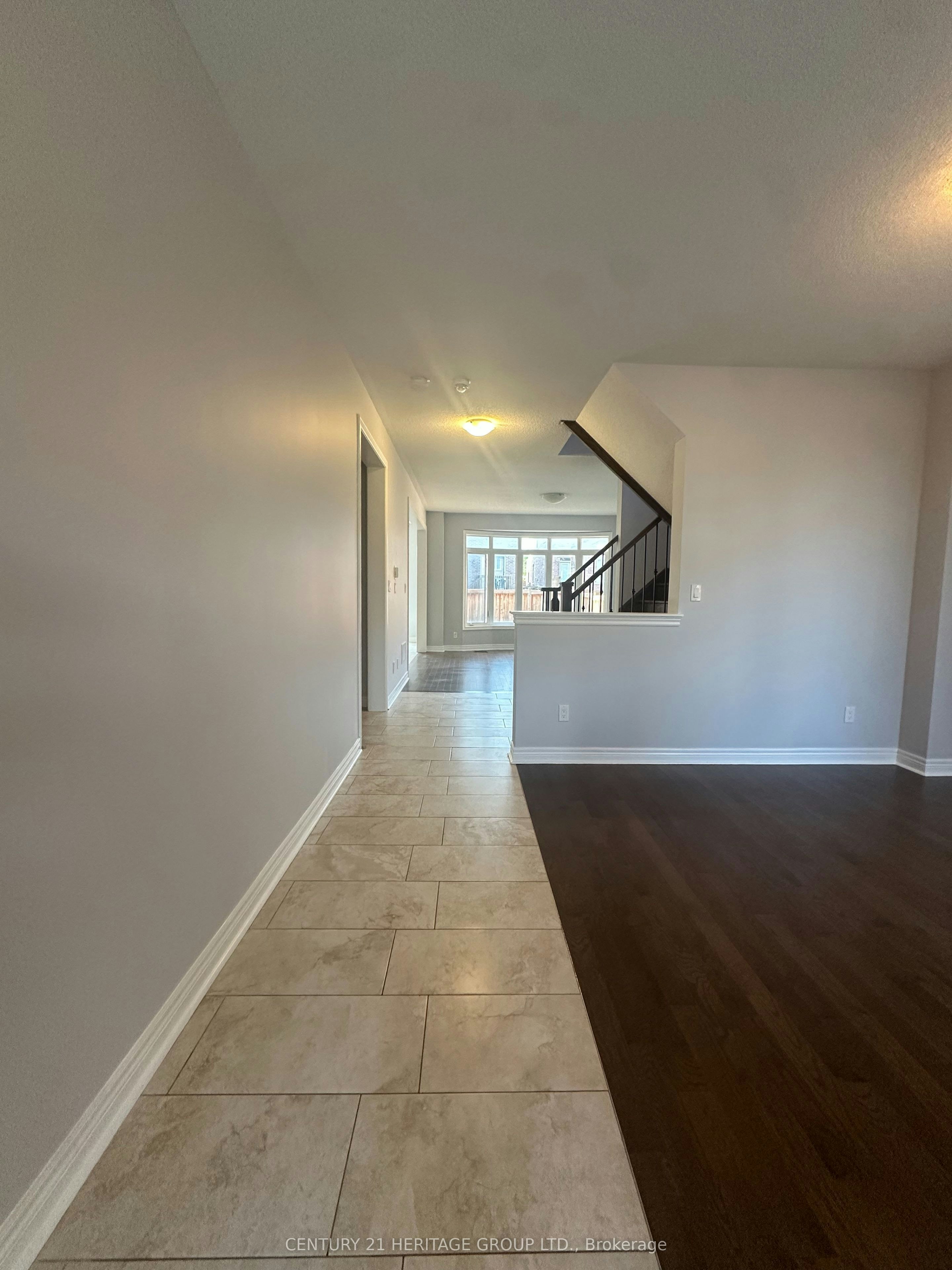 99 Cayton Crescent, Bradford West Gwillimbury, ON, L3Z 0V9 - 7