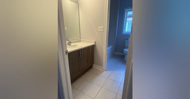 99 Cayton Crescent, Bradford West Gwillimbury, ON, L3Z 0V9 - 16