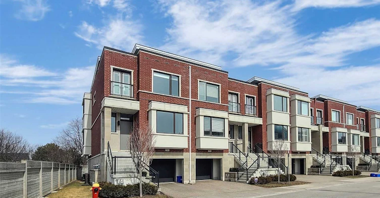76 Genuine Lane, Richmond Hill, ON, L4B 0E5 - 2