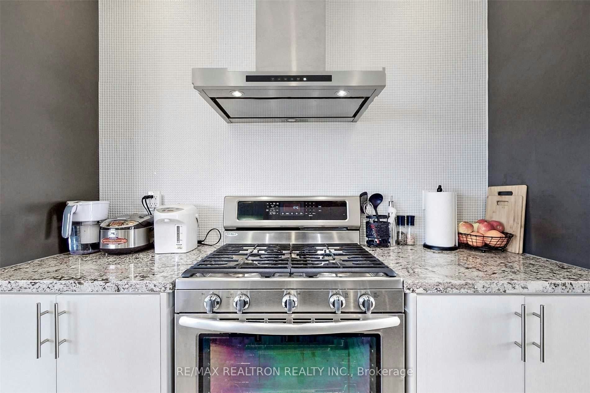 76 Genuine Lane, Richmond Hill, ON, L4B 0E5 - 18