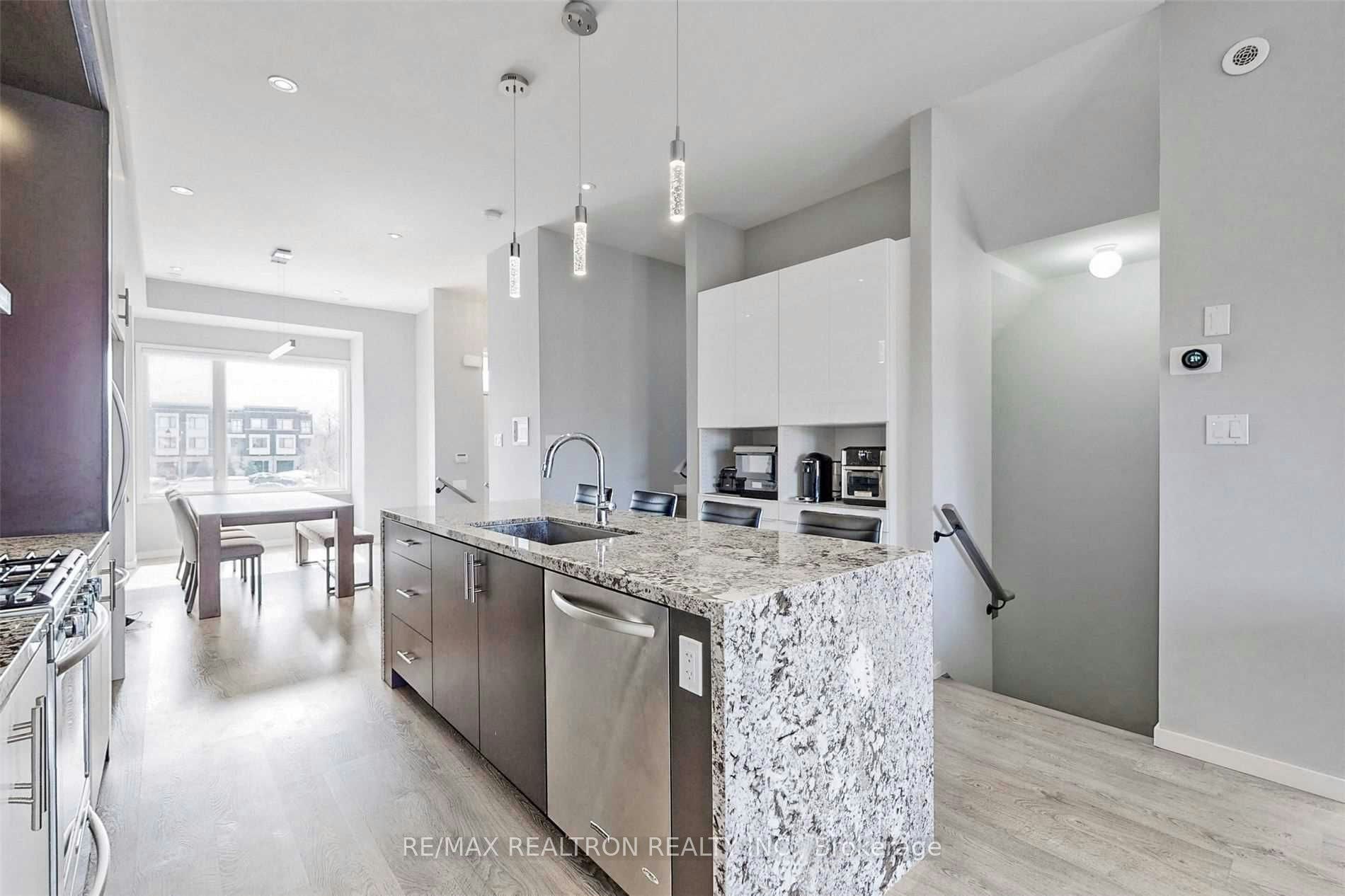 76 Genuine Lane, Richmond Hill, ON, L4B 0E5 - 14