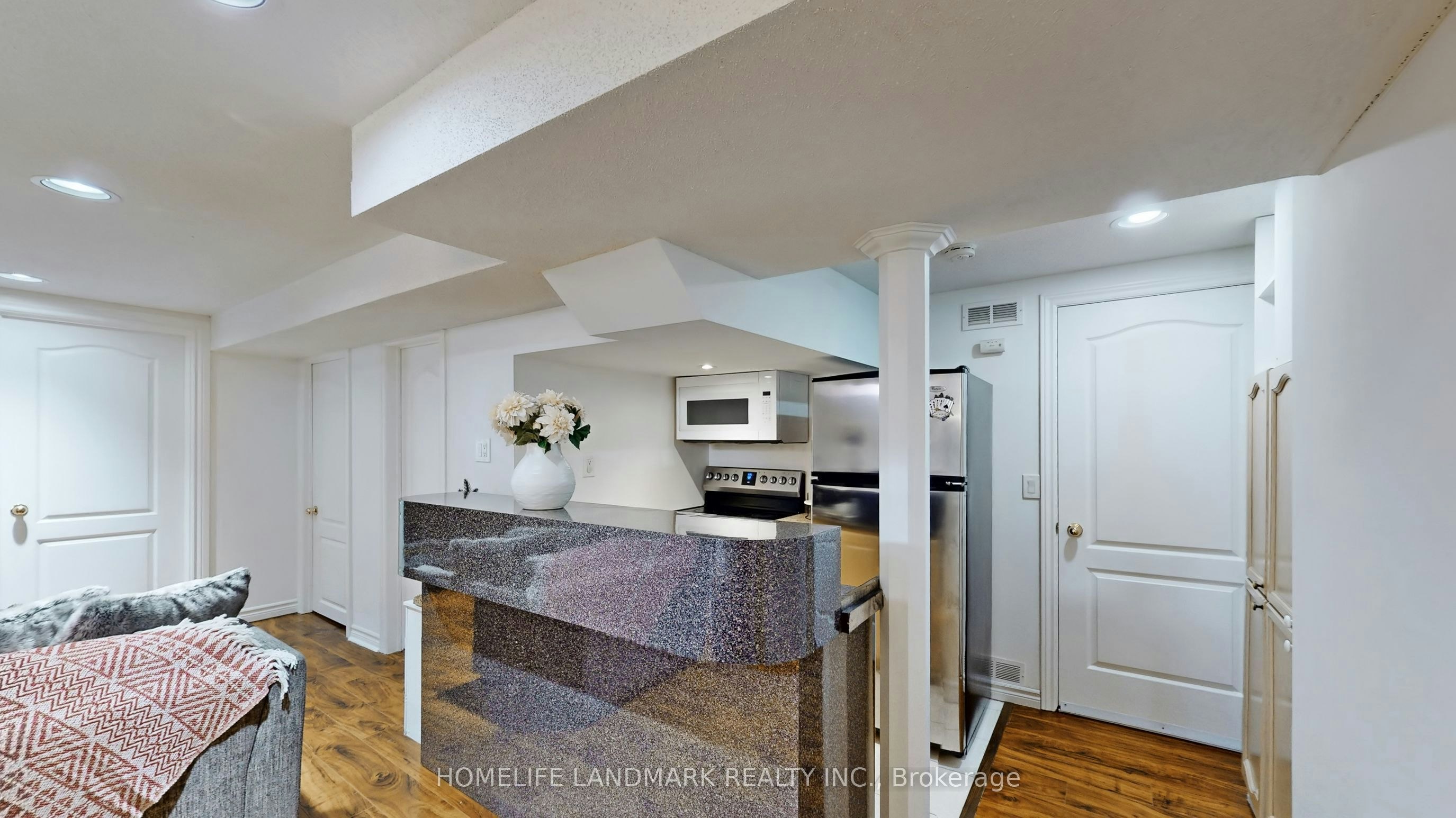 BASEMENT-37 Justus Drive, Richmond Hill, ON, L4C 9Z8 - 9