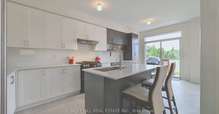 1362 Davis Loop, Innisfil, ON, L0L 1W0 - 10