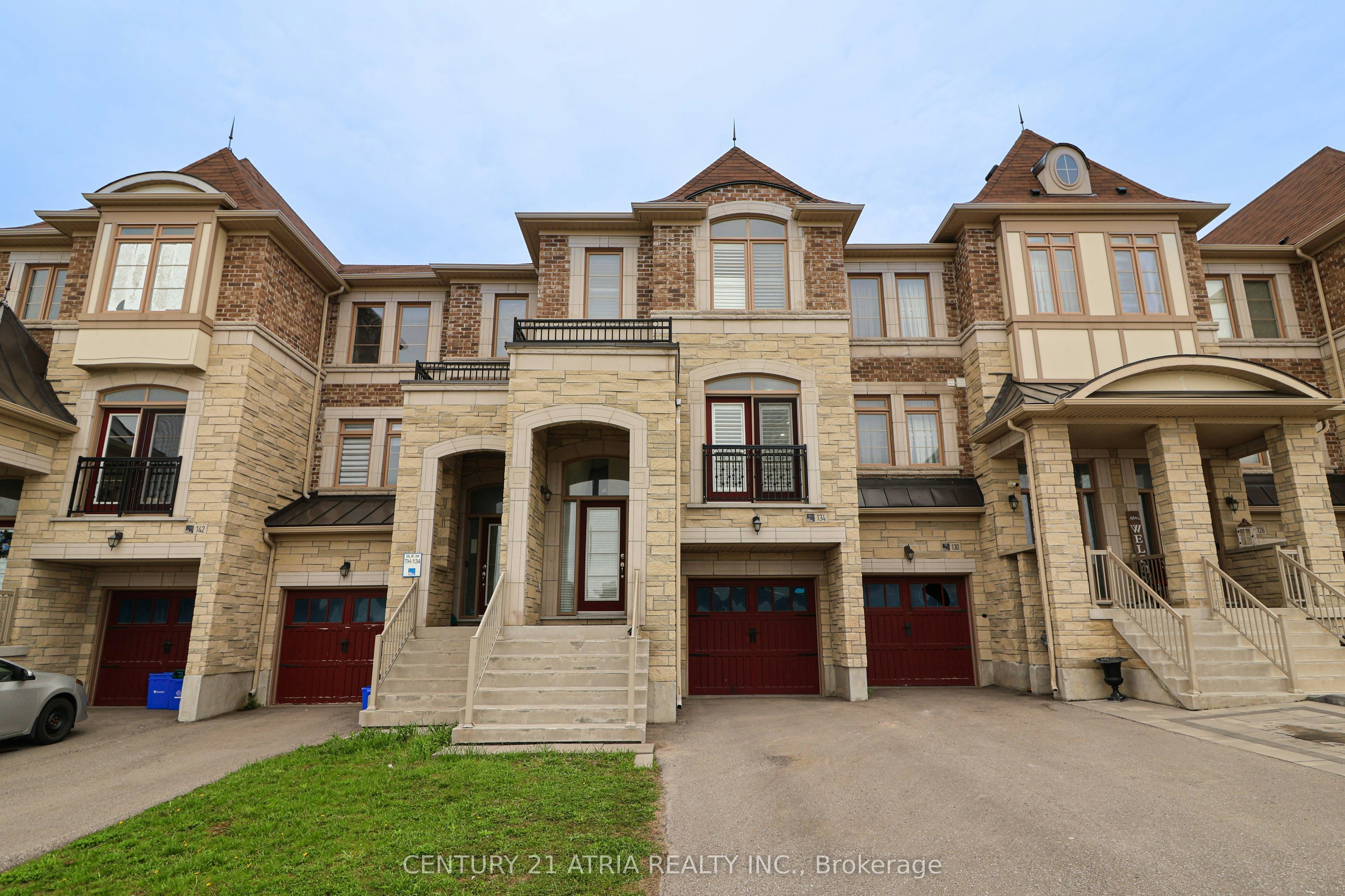 134 Dundonnell Place, Vaughan, ON, L4H 4R8