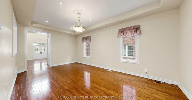 139 Queen Filomena Avenue, Vaughan, ON, L6A 0J1 - 7