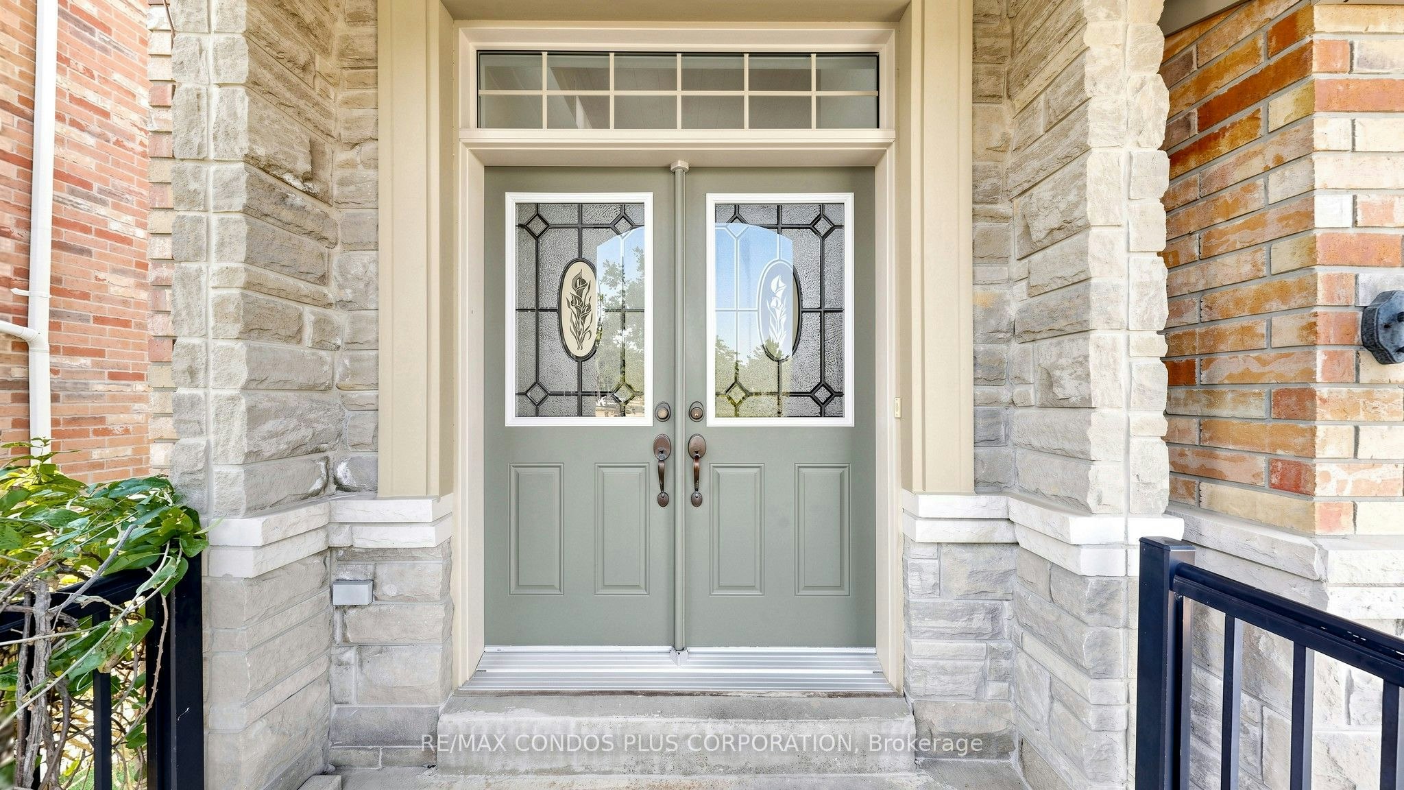 139 Queen Filomena Avenue, Vaughan, ON, L6A 0J1 - 3