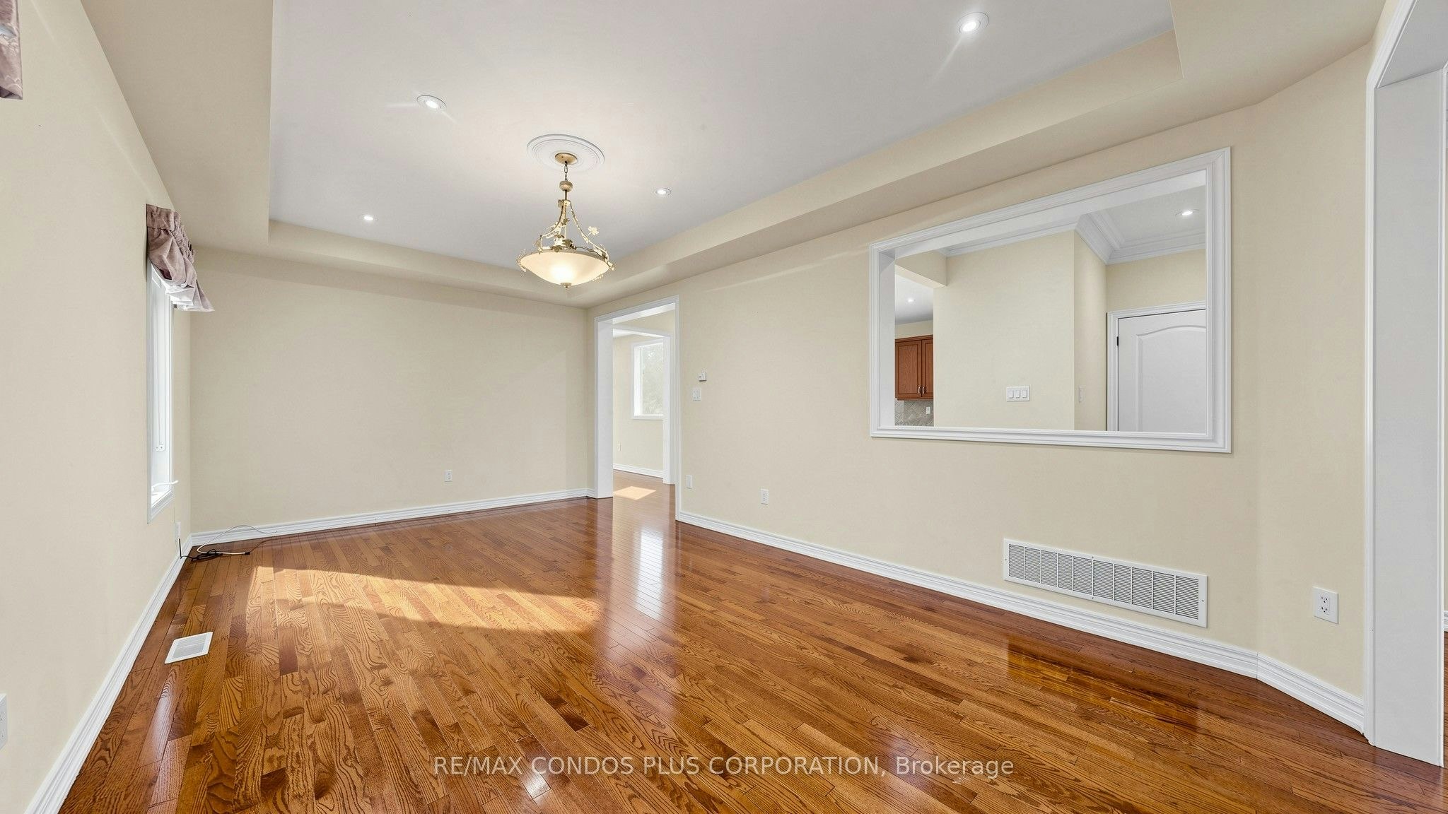 139 Queen Filomena Avenue, Vaughan, ON, L6A 0J1 - 9