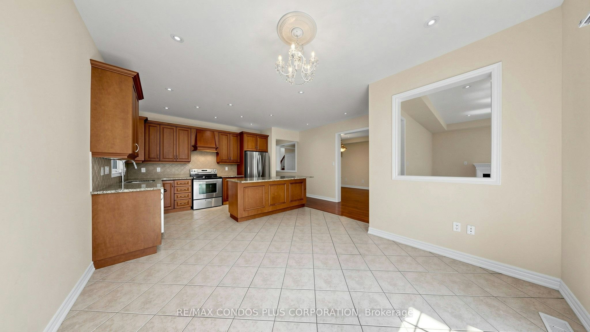 139 Queen Filomena Avenue, Vaughan, ON, L6A 0J1 - 14