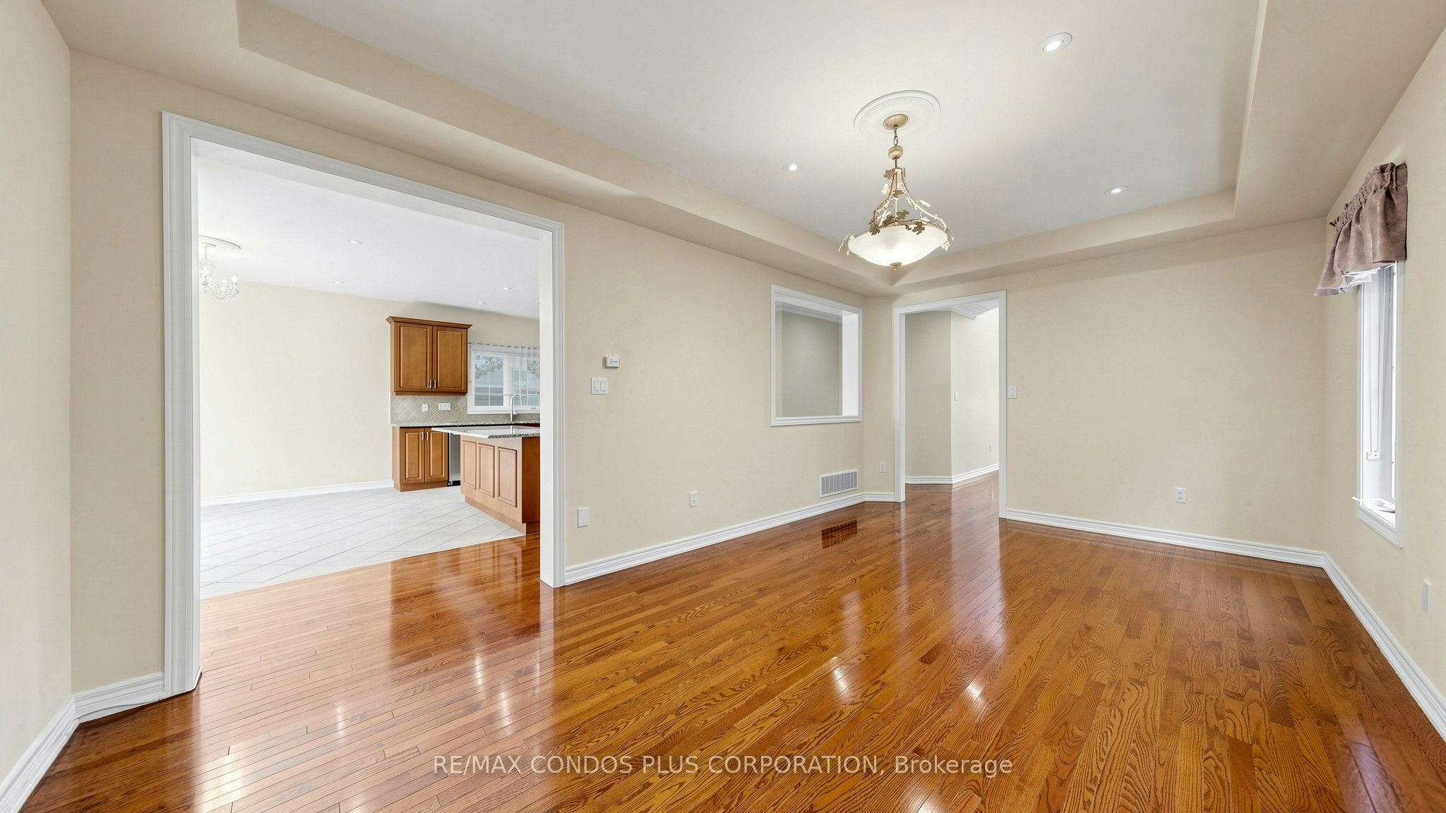 139 Queen Filomena Avenue, Vaughan, ON, L6A 0J1 - 8
