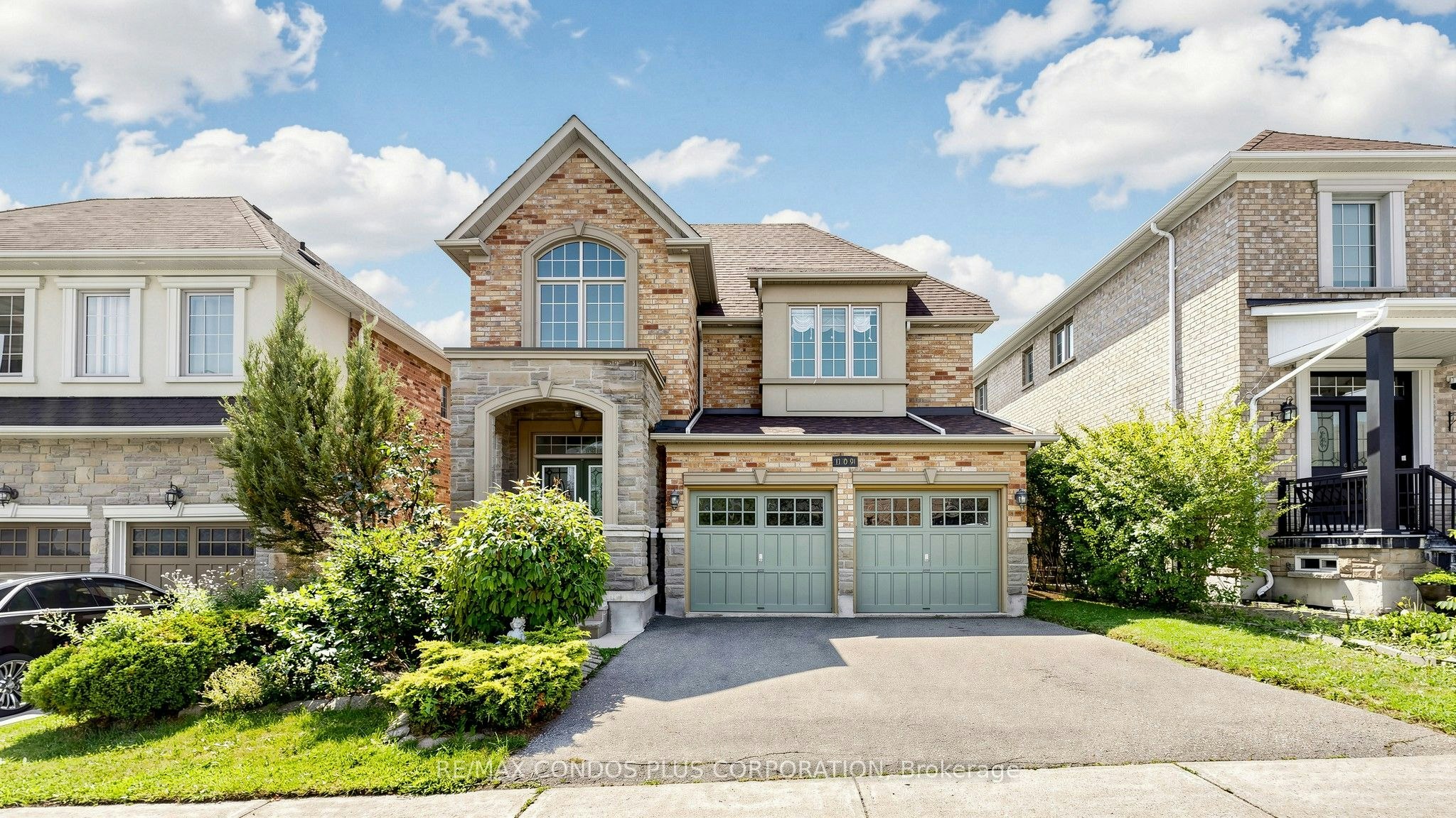 139 Queen Filomena Avenue, Vaughan, ON, L6A 0J1