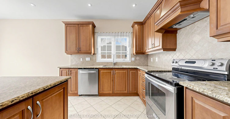 139 Queen Filomena Avenue, Vaughan, ON, L6A 0J1 - 18