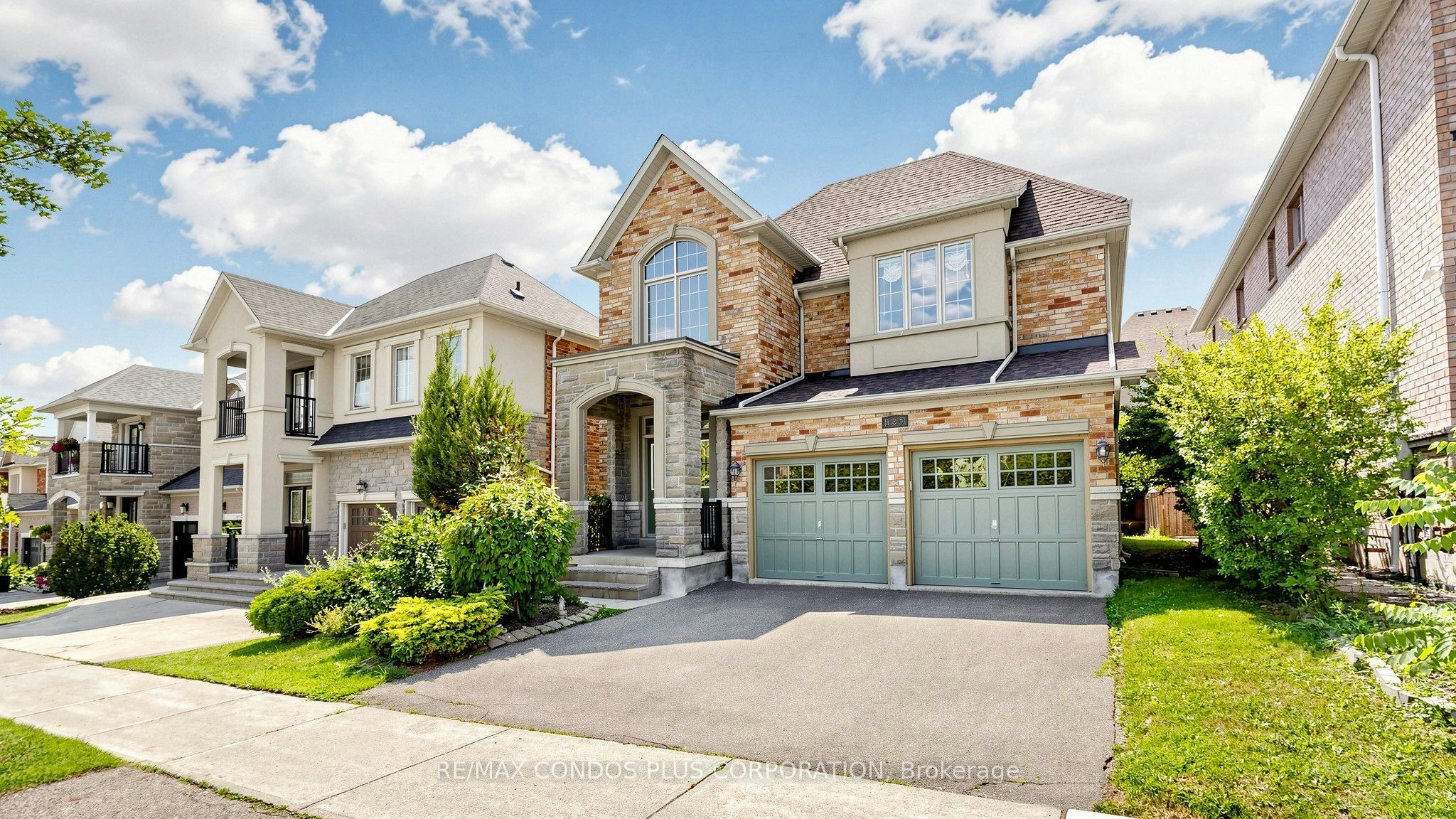 139 Queen Filomena Avenue, Vaughan, ON, L6A 0J1 - 2