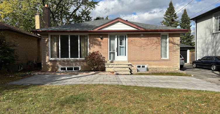 Basement-311 Boisdale Avenue, Richmond Hill, ON, L4C 1R4
