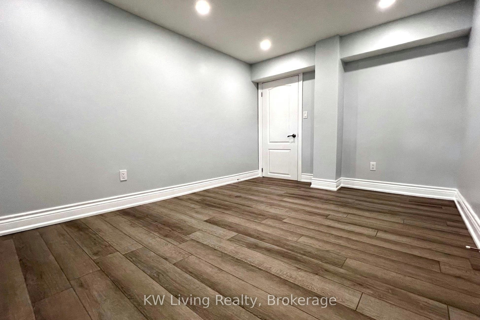 Basement-311 Boisdale Avenue, Richmond Hill, ON, L4C 1R4 - 12