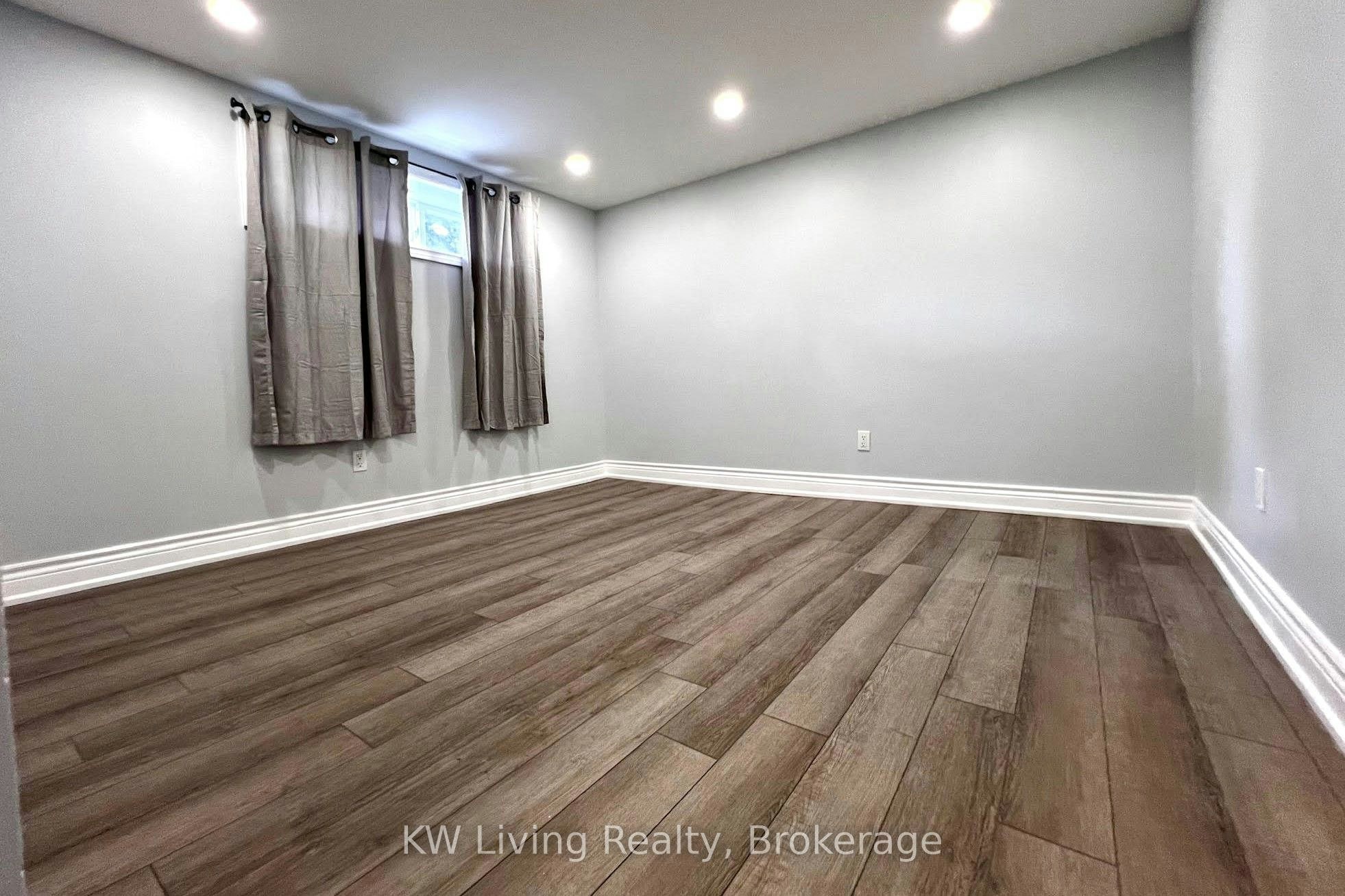 Basement-311 Boisdale Avenue, Richmond Hill, ON, L4C 1R4 - 14