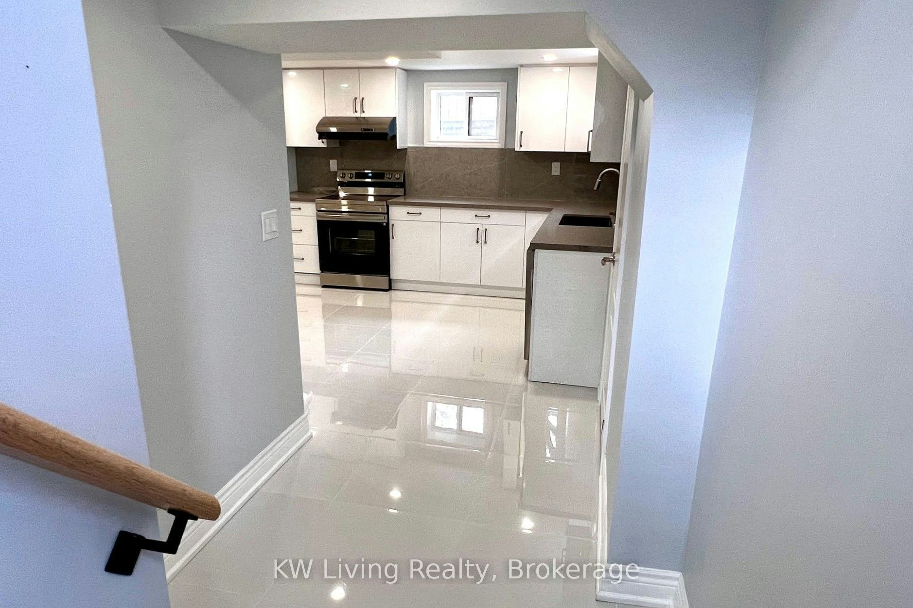 Basement-311 Boisdale Avenue, Richmond Hill, ON, L4C 1R4 - 5