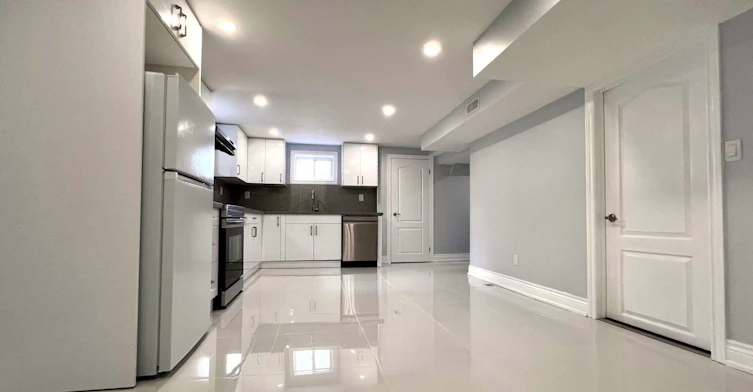 Basement-311 Boisdale Avenue, Richmond Hill, ON, L4C 1R4 - 19