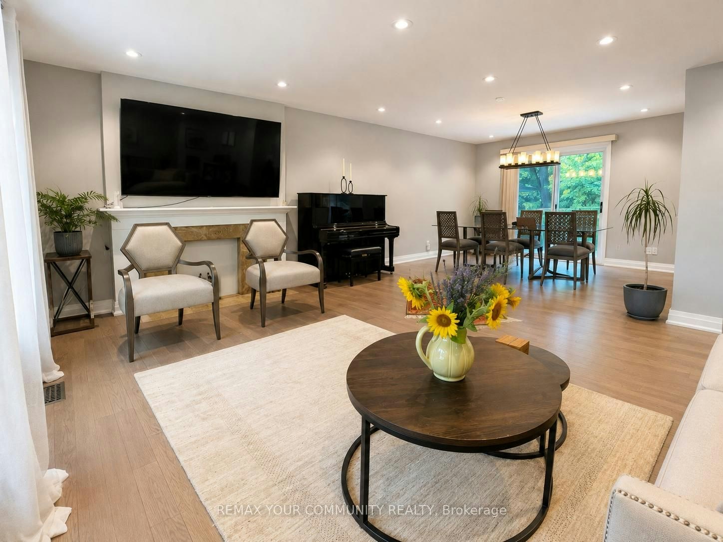 30 Knollside Drive, Richmond Hill, ON, L4C 4W6 - 3