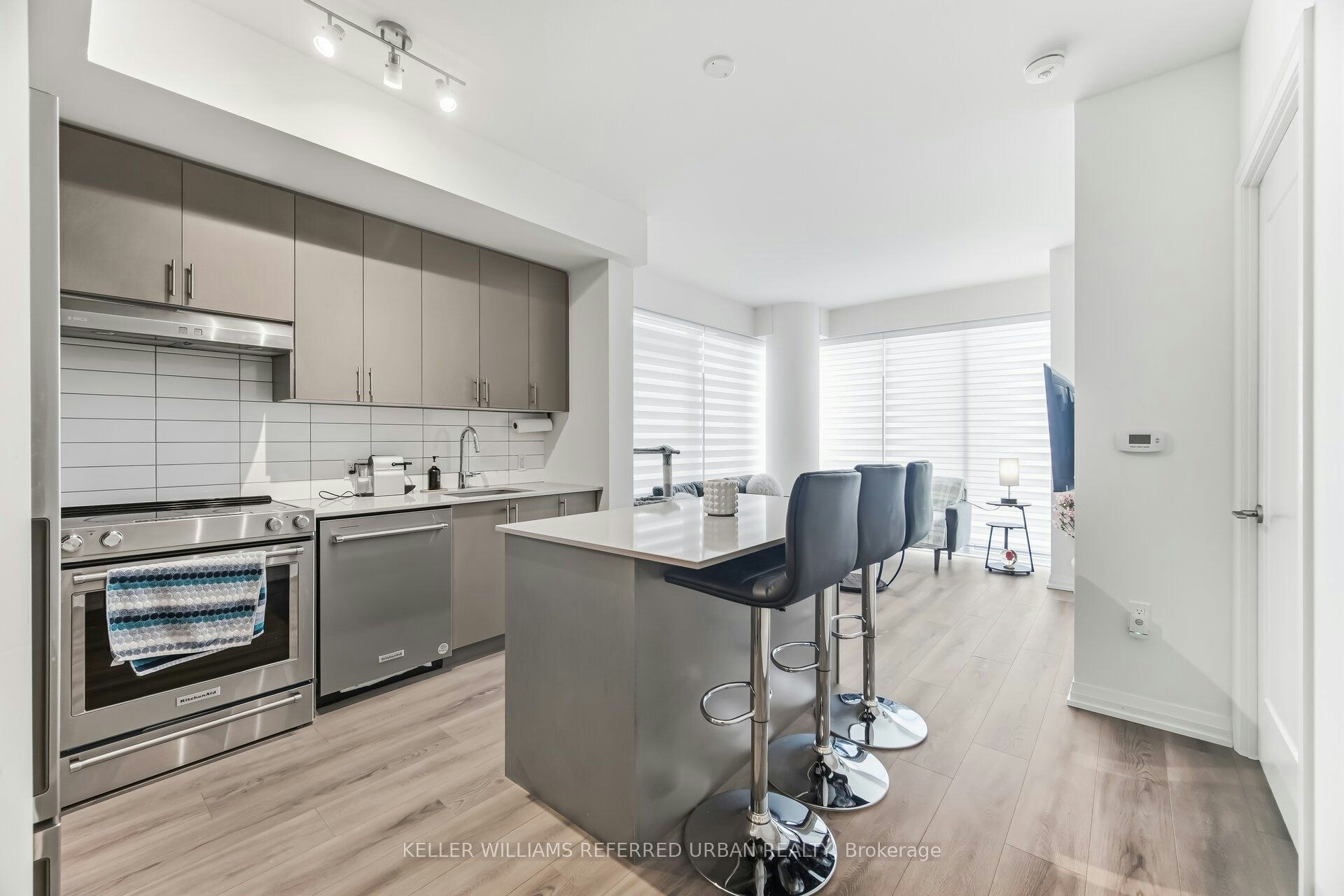 1115-9000 Jane Street, Vaughan, ON, L4K 0M6