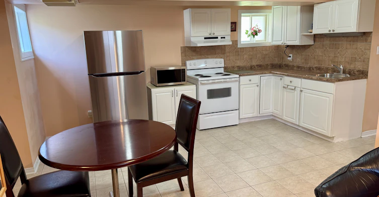 Basement-11 Hubner Drive, Richmond Hill, ON, L4E 4W5 - 18